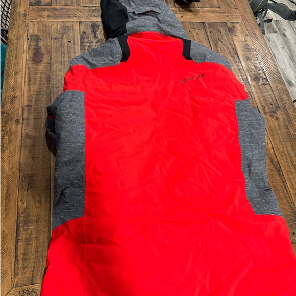 Mens Spyder Ski Jacket - Picture 3 of 3